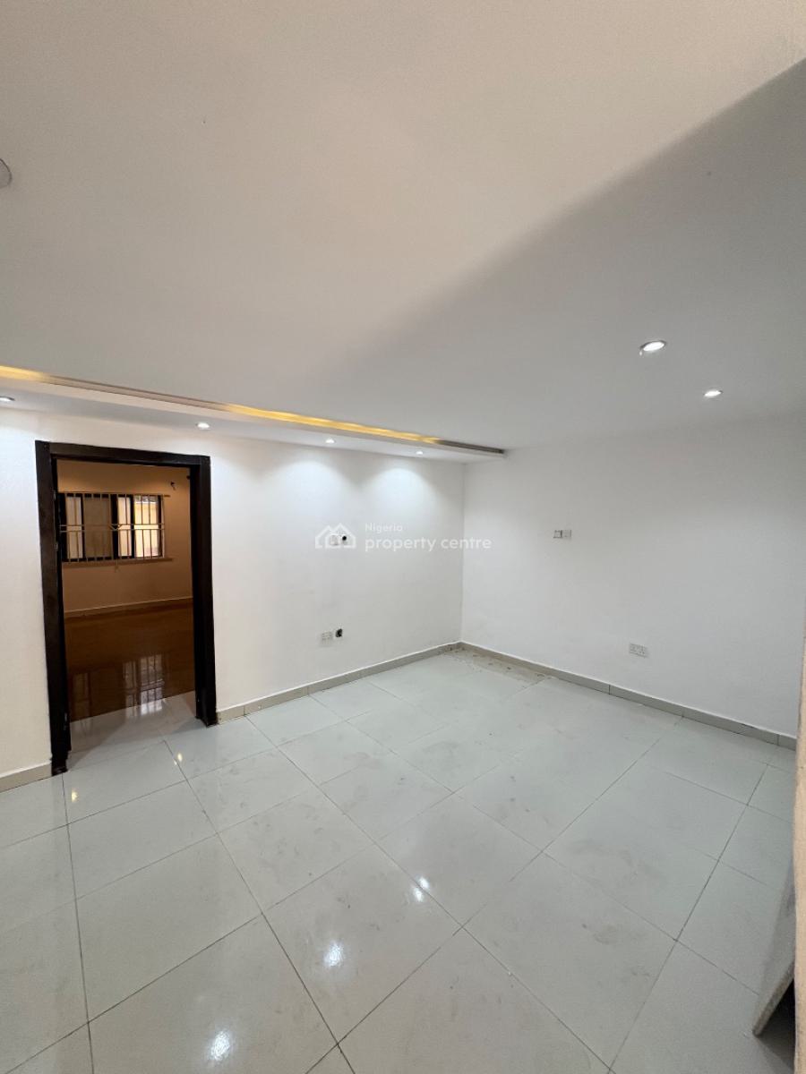 1 Bedroom / Mini Flat, Ayinde Akinmade, Lekki, Lagos, Mini Flat (room and Parlour) for Rent