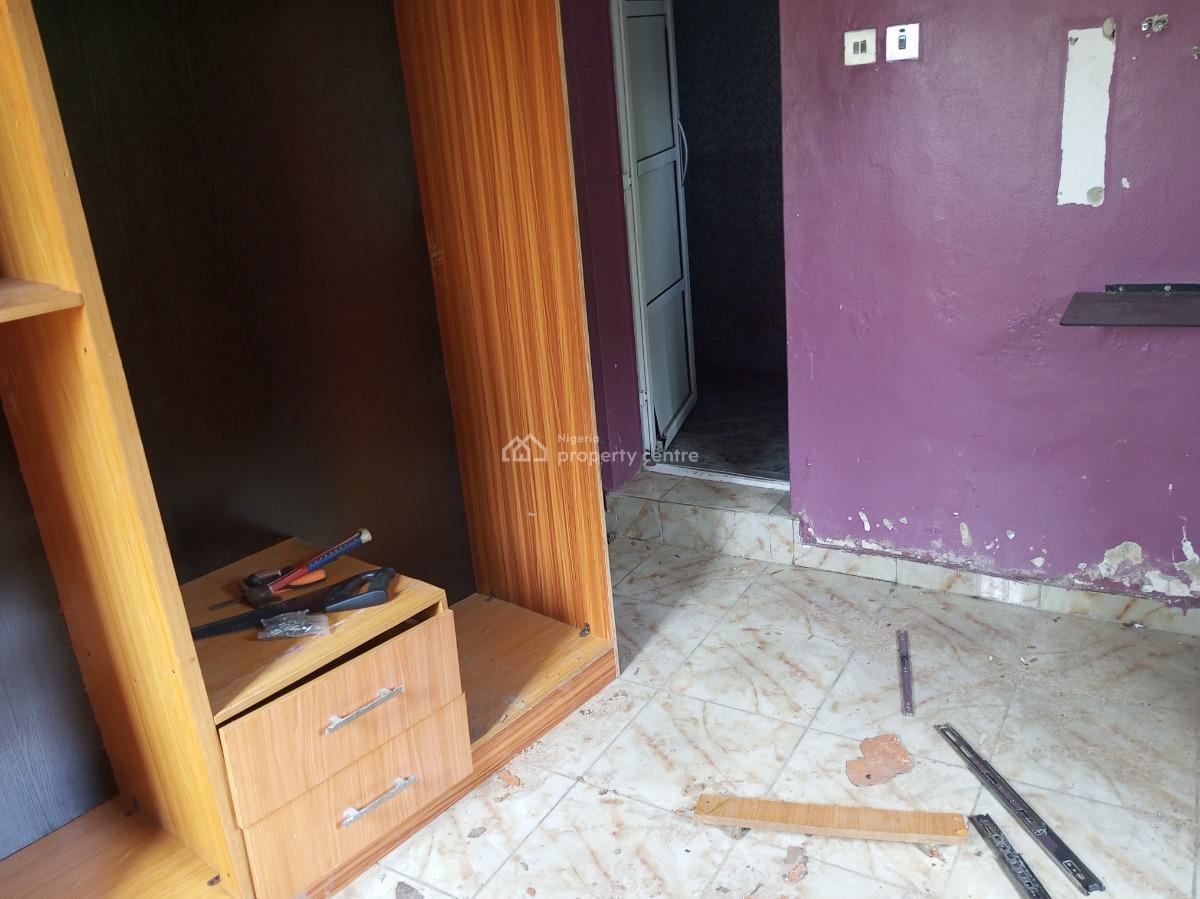 Nice 2 Bedroom Flat, Off Lekki Scheme 2, Abraham Adesanya, Ajiwe, Ajah, Lagos, Flat / Apartment for Rent