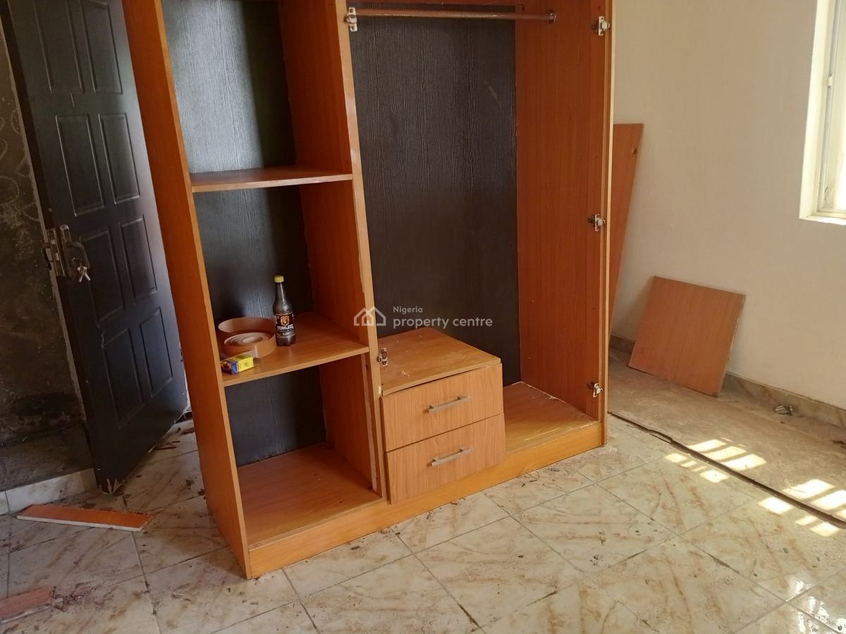 Nice 2 Bedroom Flat, Off Lekki Scheme 2, Abraham Adesanya, Ajiwe, Ajah, Lagos, Flat / Apartment for Rent