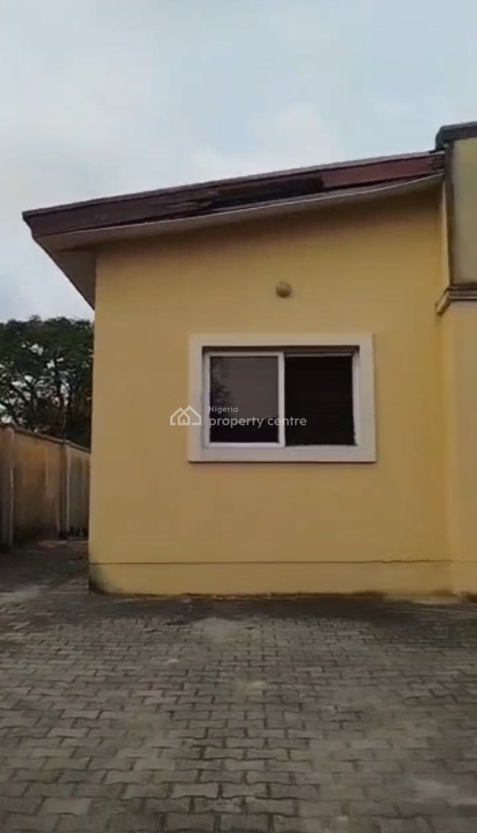 Spacious Corner Piece 3 Bedrooms Detached Bungalow with Boyz Quarter, Mayfair Gardens Estate, Awoyaya, Ibeju Lekki, Lagos, Detached Bungalow for Sale