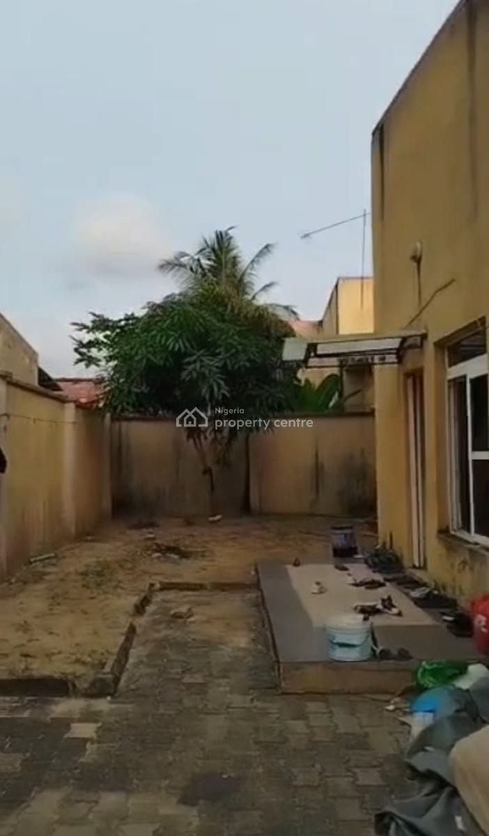 Spacious Corner Piece 3 Bedrooms Detached Bungalow with Boyz Quarter, Mayfair Gardens Estate, Awoyaya, Ibeju Lekki, Lagos, Detached Bungalow for Sale