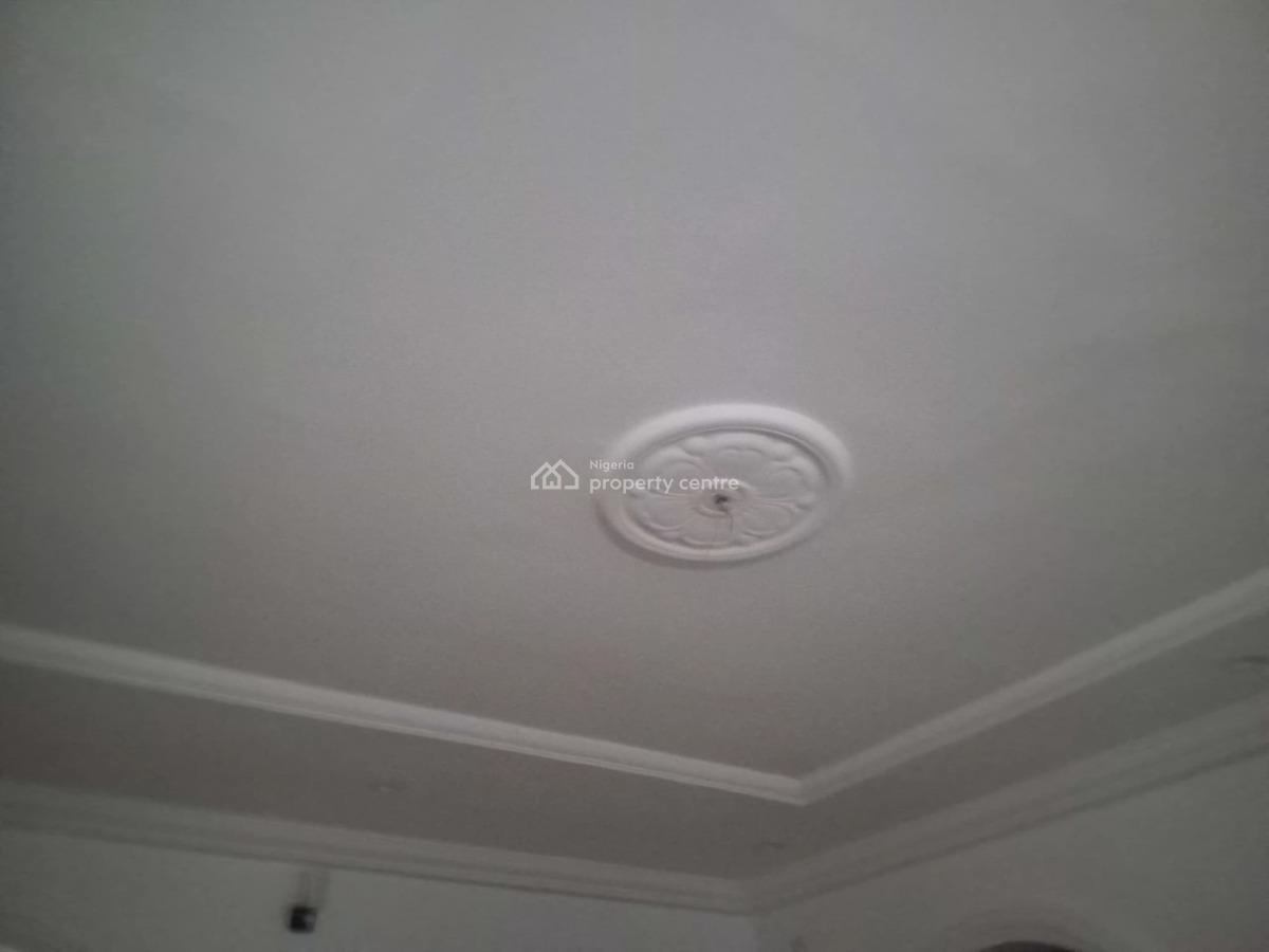 Spacious 3 Bedroom Apartment, Off Durosimi Etti Road, Lekki Phase 1, Lekki, Lagos, Flat / Apartment for Rent