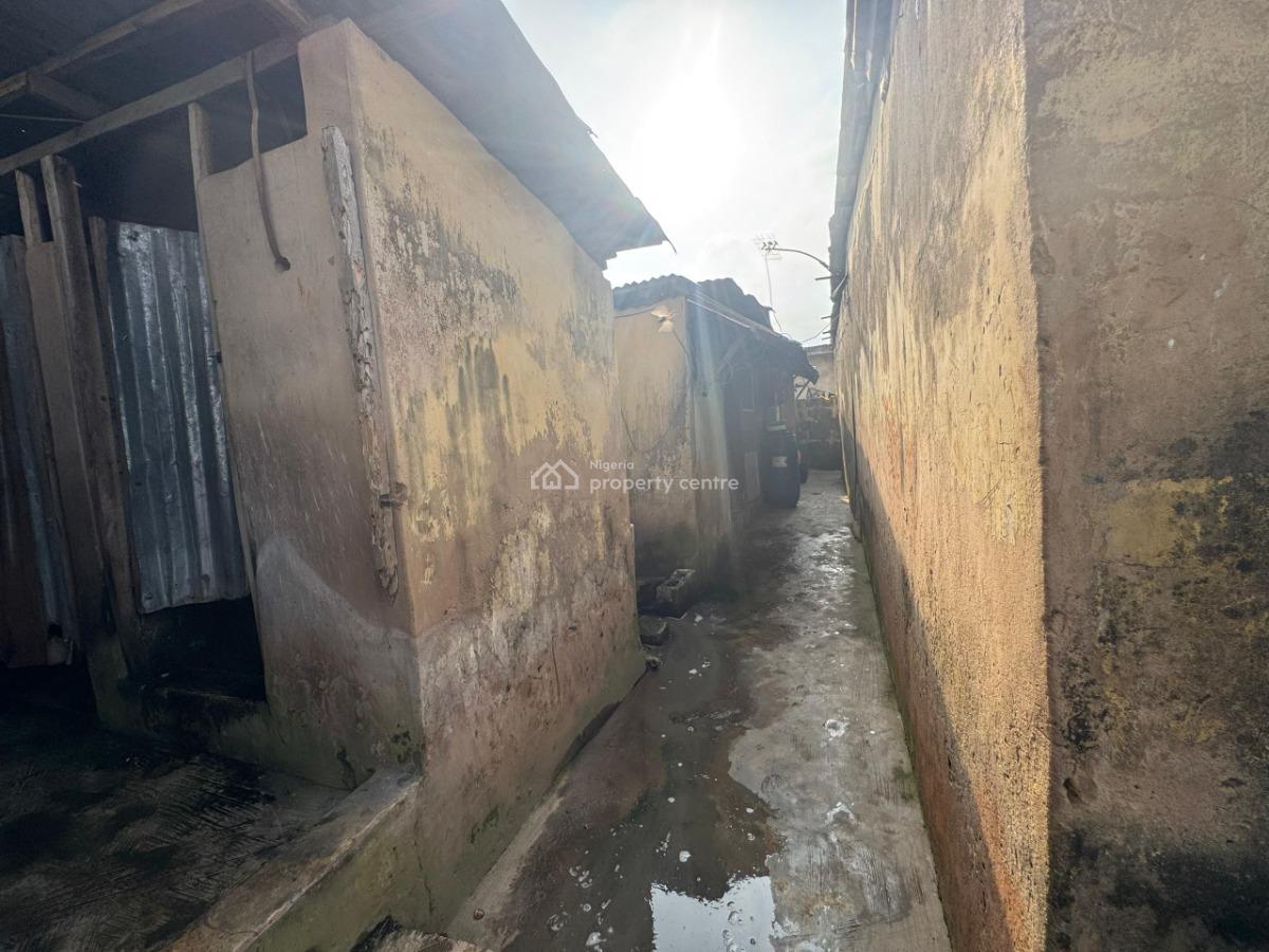 a 350sqm Plot, Off College Rd, Ogba, Ikeja, Lagos, Residential Land for Sale