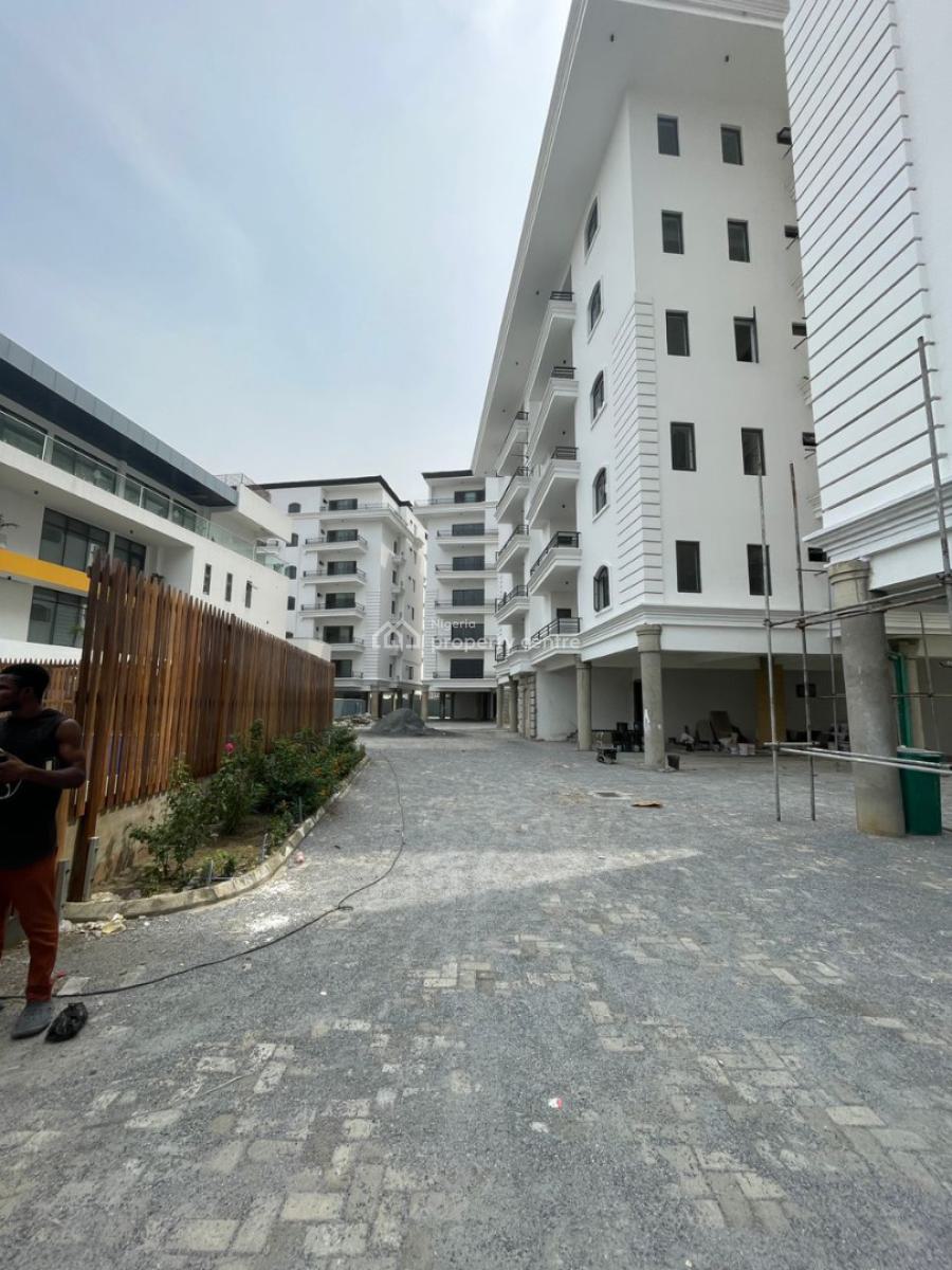 Luxury 3 Bedroom Penthouse with Swimming Pool, Bq, Lekki Phase 1, Lekki, Lagos, Block of Flats for Sale