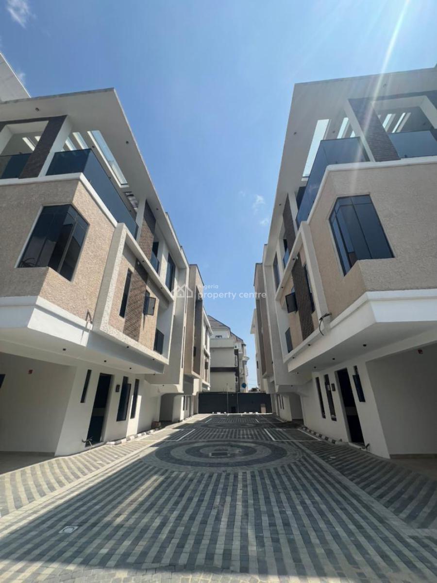 Spacious 4-bedroom Terrace Duplex with Boys Quarters, Lekki Phase 1, Lekki, Lagos, Terraced Duplex for Sale