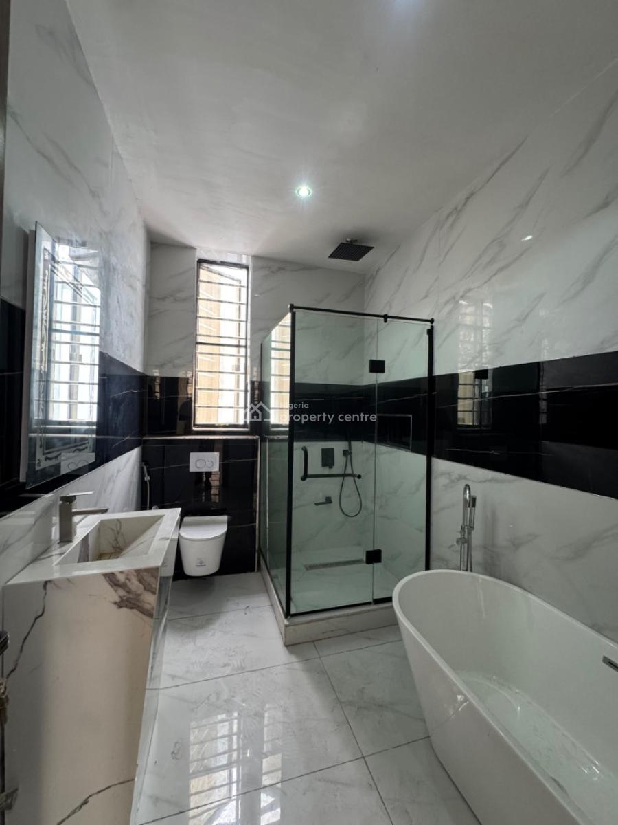 Luxury 2 Bedroom Apartment with Elevator, Bq, Lekki Phase 1, Lekki, Lagos, Flat / Apartment for Sale