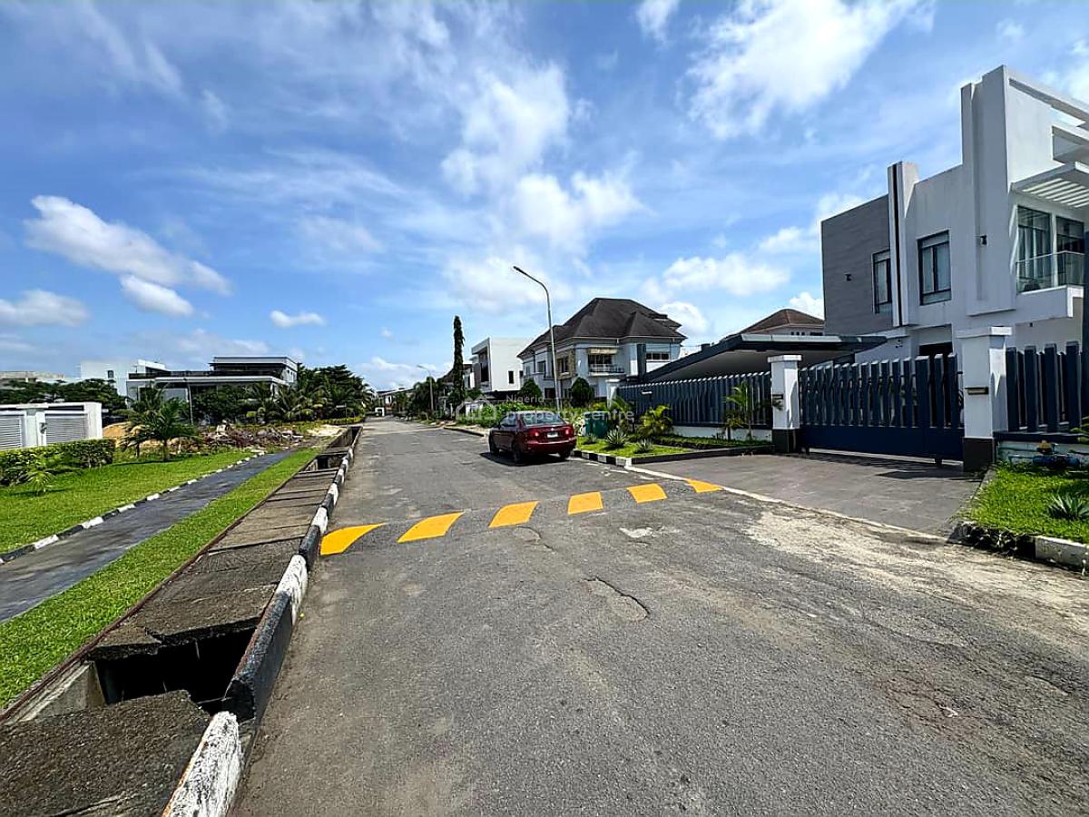 Luxurious 5 Bedrooms Detached Duplex with Bq, Pinnock Beach Estate, Osapa, Lekki, Lagos, Detached Duplex for Sale