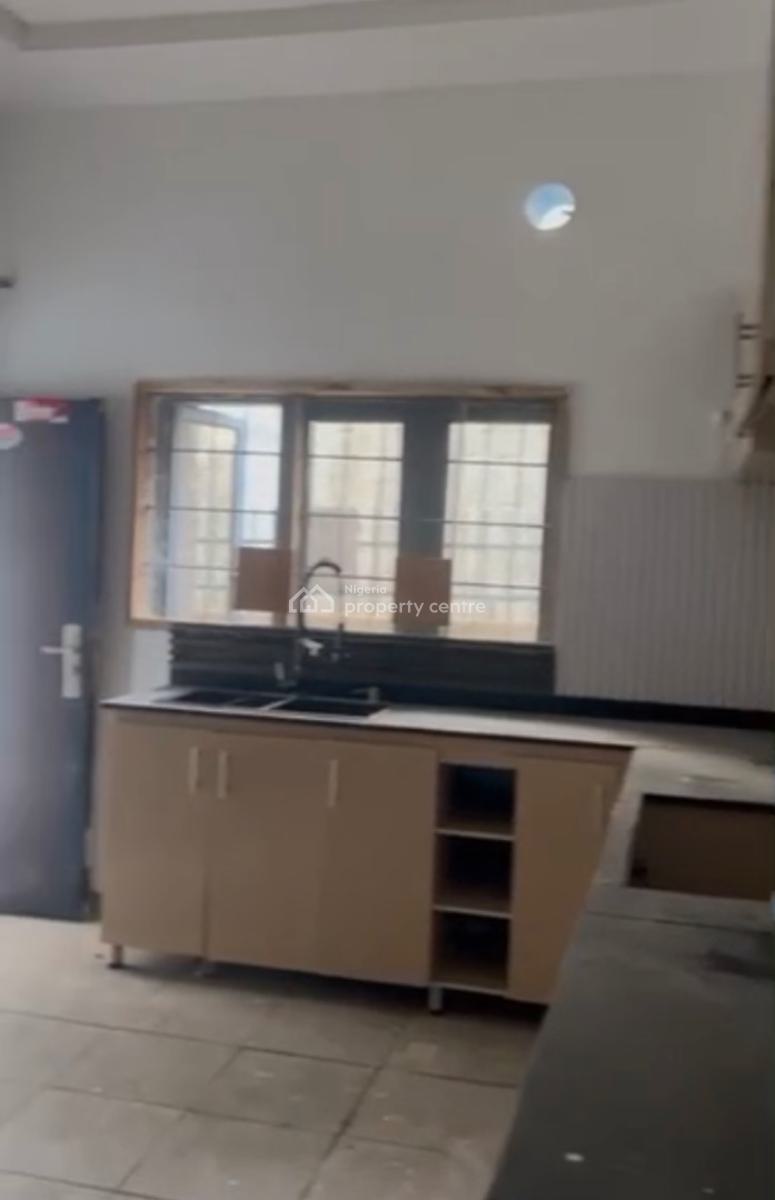 a Very Spacious 4 Bedroom Terrace in an Estate, Life Camp, Abuja, Terraced Duplex for Rent