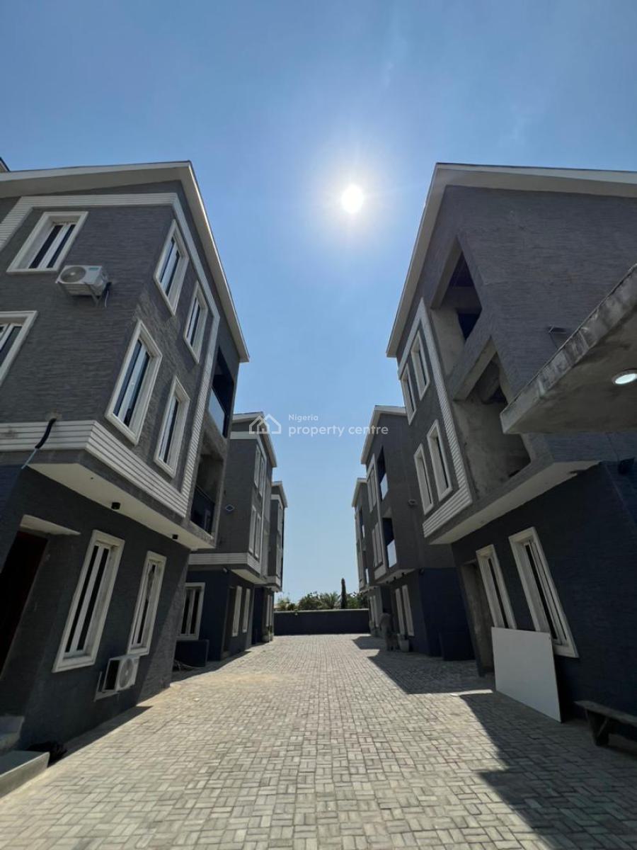 Fully Detached 4 Bedrooms Duplex with a Detached Boys Quarters, Lekki Phase 1, Lekki, Lagos, Detached Duplex for Sale