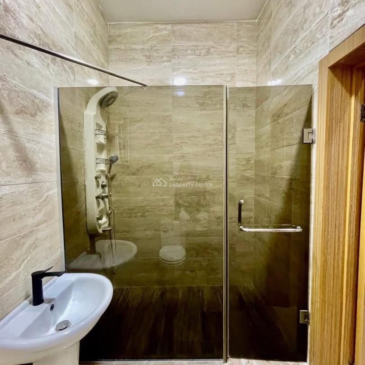 Residential Home 5 Bedrooms, 6 Bathrooms, 1 Bq, 4 Garage, Off Freedom Way, Ikate, Lekki, Lagos, Detached Duplex for Sale