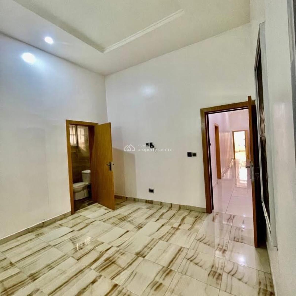 Residential Home 5 Bedrooms, 6 Bathrooms, 1 Bq, 4 Garage, Off Freedom Way, Ikate, Lekki, Lagos, Detached Duplex for Sale