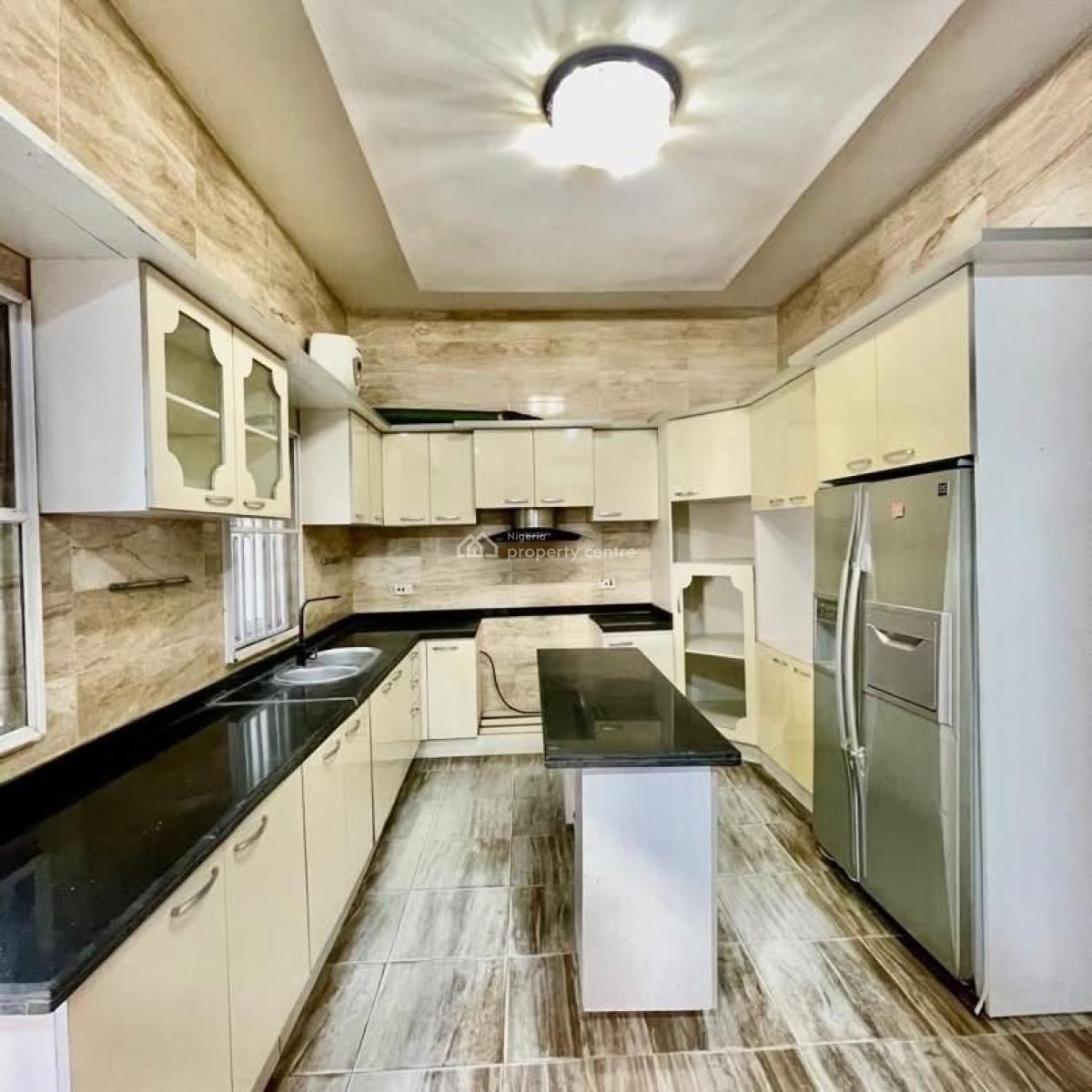 Residential Home 5 Bedrooms, 6 Bathrooms, 1 Bq, 4 Garage, Off Freedom Way, Ikate, Lekki, Lagos, Detached Duplex for Sale