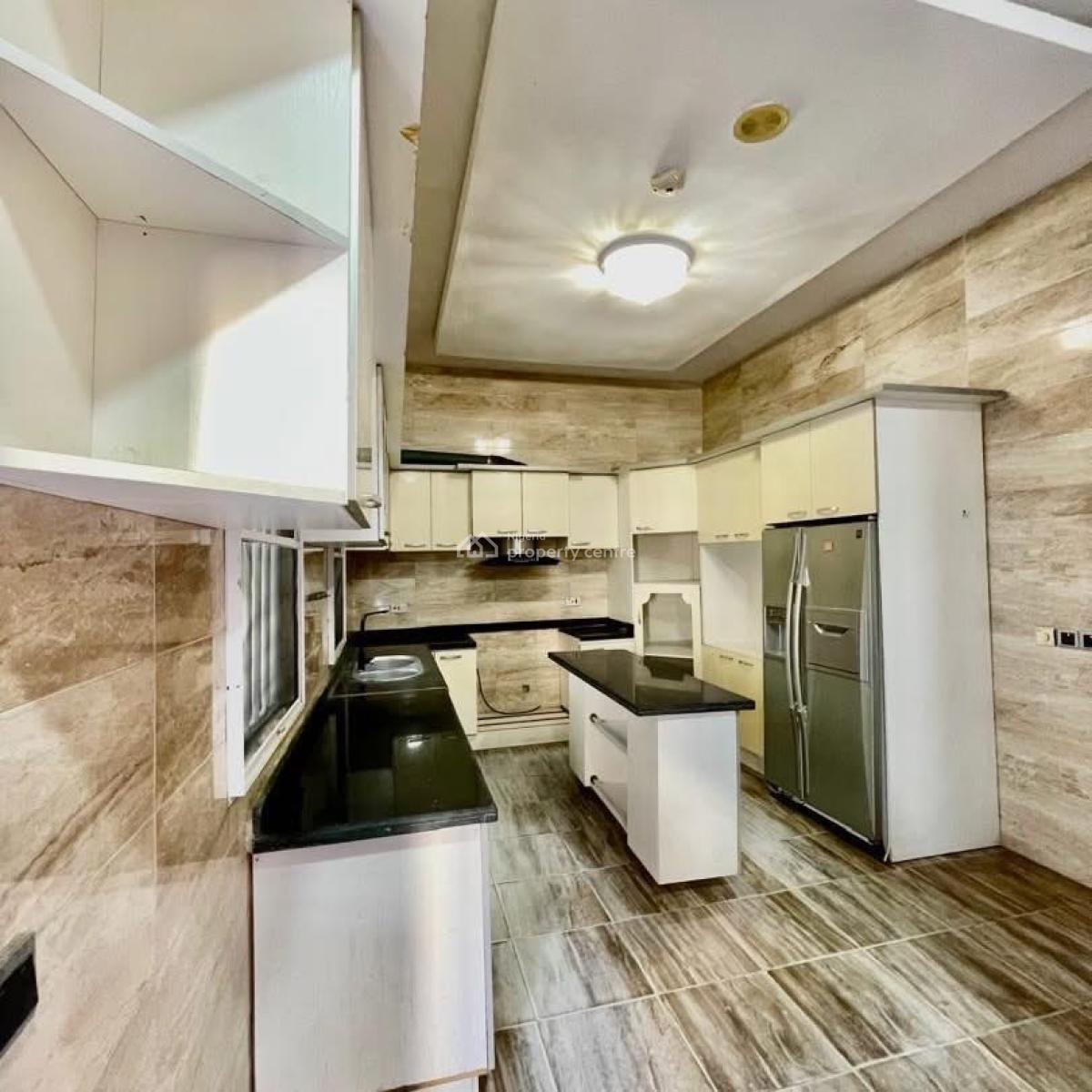 Residential Home 5 Bedrooms, 6 Bathrooms, 1 Bq, 4 Garage, Off Freedom Way, Ikate, Lekki, Lagos, Detached Duplex for Sale