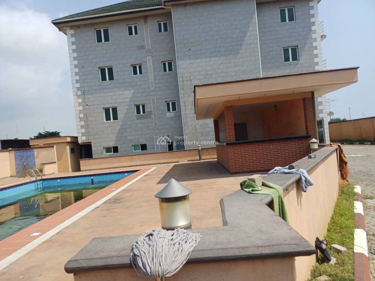 Luxury 18 Units of 3 Bedroom Apartment with a Bq Each and Swimming Pool, Victoria Island (vi), Lagos, Commercial Property for Rent