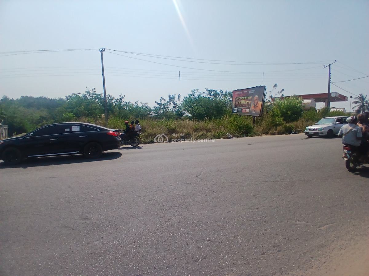 a Well Located 1200sqm Commercial Land Facing The Major Road, Save and Serve, Ologuneru Road, Ibadan, Oyo, Commercial Land for Sale