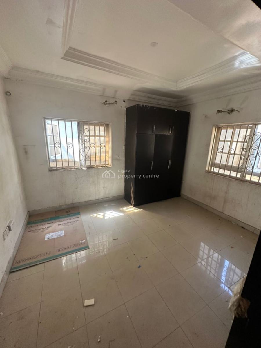 a Room Self Contain in a Good Environment, 6th Avenue, Gwarinpa, Abuja, Self Contain (single Rooms) for Rent