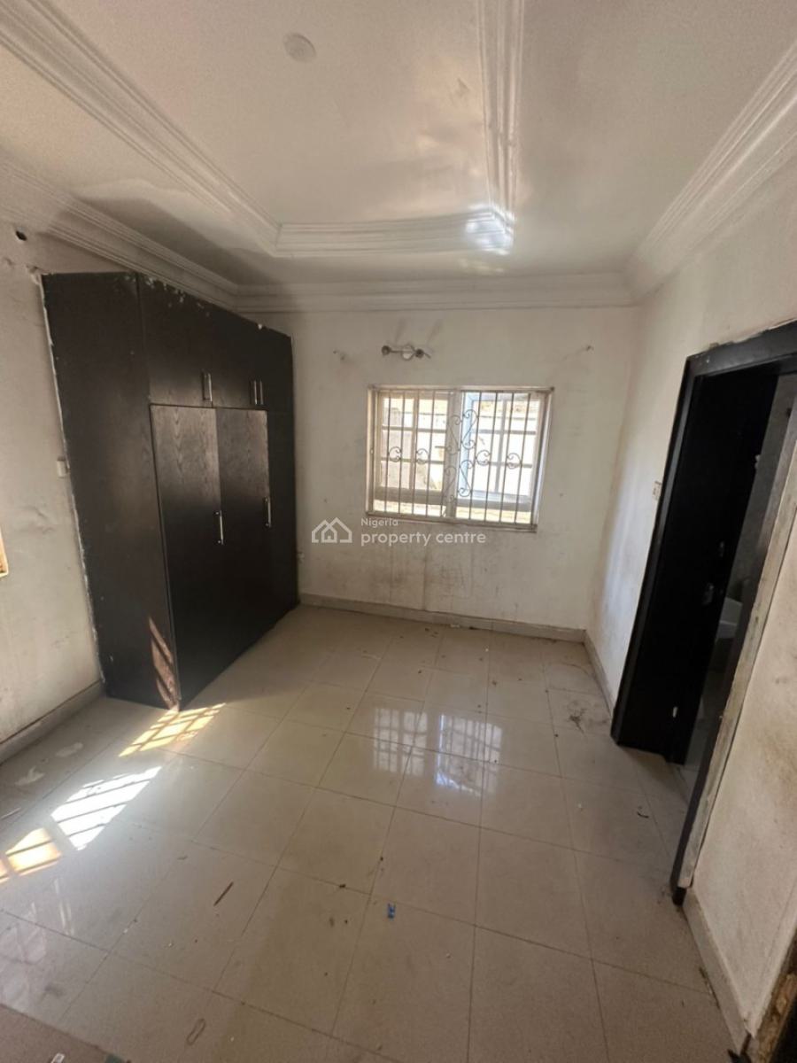 a Room Self Contain in a Good Environment, 6th Avenue, Gwarinpa, Abuja, Self Contain (single Rooms) for Rent