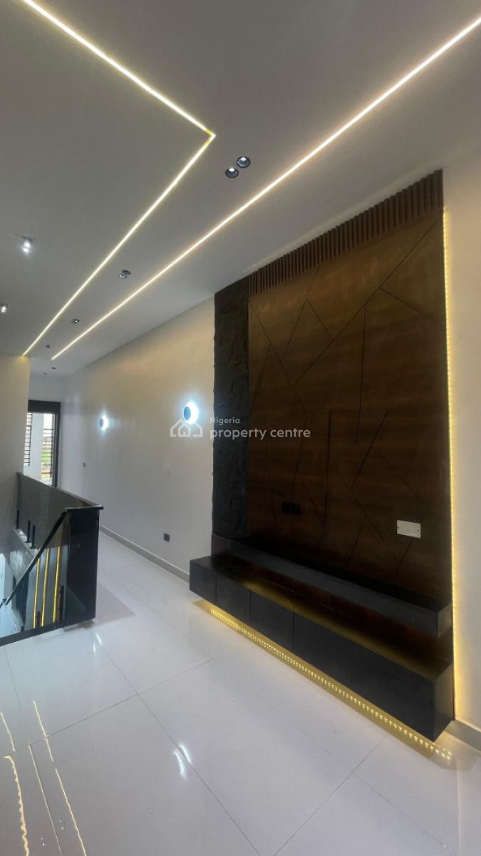 a Luxuriously Spacious 5-bedroom Duplex, Chevron, Lekki, Lagos, Detached Duplex for Sale