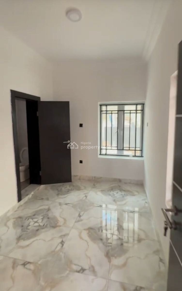 Newly Renovated 4 Bedroom Terrace, Meridian Park Estate, Awoyaya, Ibeju Lekki, Lagos, Terraced Duplex for Rent