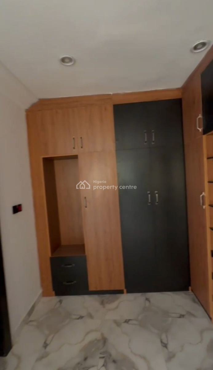 Newly Renovated 4 Bedroom Terrace, Meridian Park Estate, Awoyaya, Ibeju Lekki, Lagos, Terraced Duplex for Rent