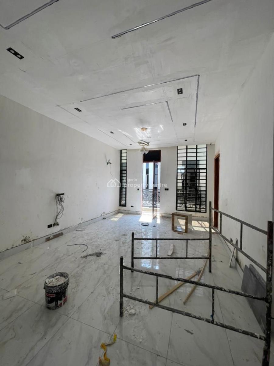 Luxury 2 Bedroom Penthouse Apartment with Elevator, Lekki, Lagos, Flat / Apartment for Sale