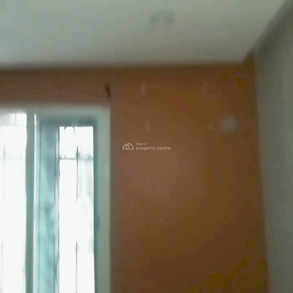 Room and Parlour Self Contained Apartment, Dolphin Estate, Ikoyi, Lagos, Mini Flat (room and Parlour) for Rent