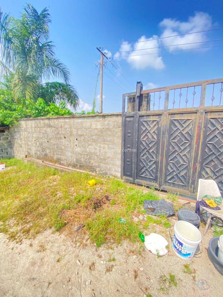 Gated and Well Fenced 5plots of Land(3000sqm)suitable for All Purposes, Directly Facing The Major Ogombo Express Road, Ogombo, Ajah, Lagos, Commercial Land for Rent