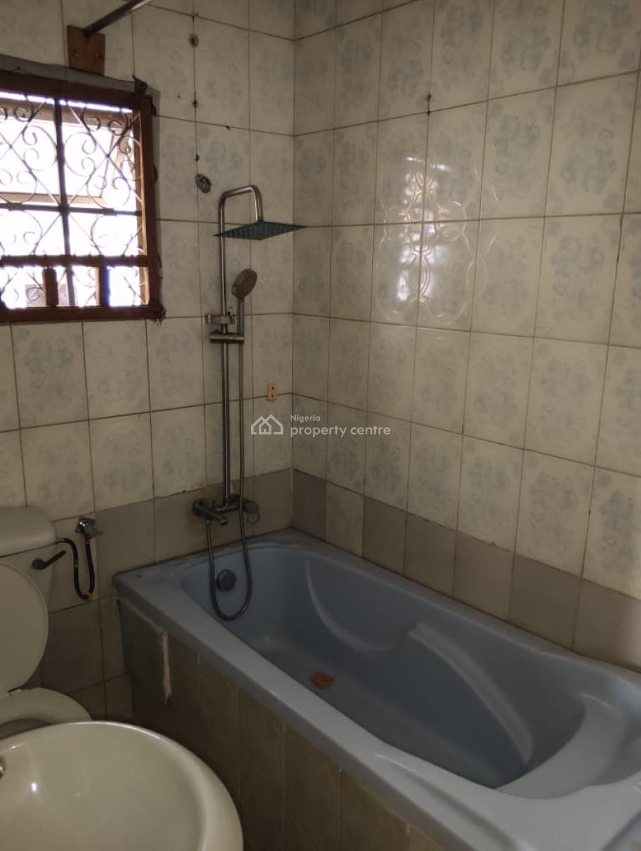 Two Bedrooms Flat, Gaduwa, Abuja, Flat / Apartment for Rent