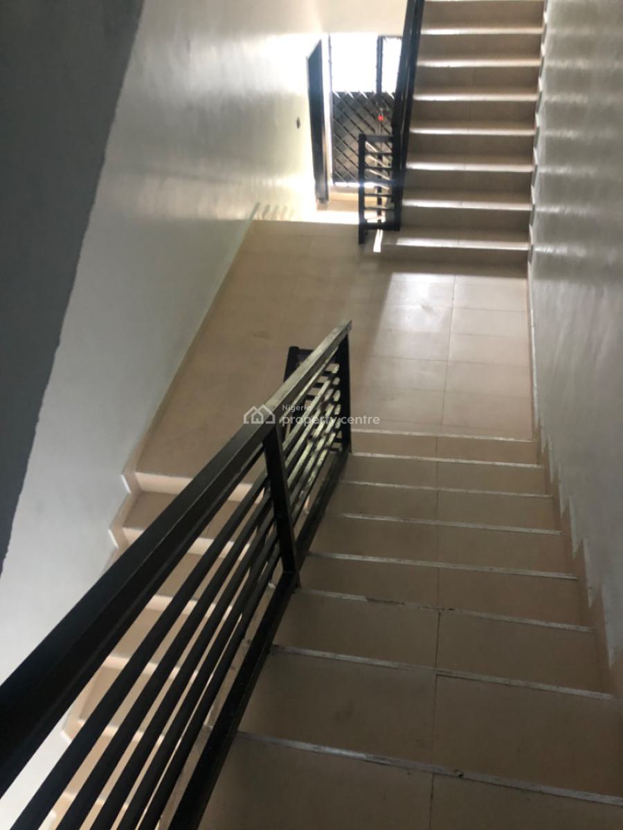 Most Spacious 3 Bedrooms Flat Ever, Peninsula Garden, Behind Blenco, Sangotedo, Ajah, Lagos, Flat / Apartment for Rent