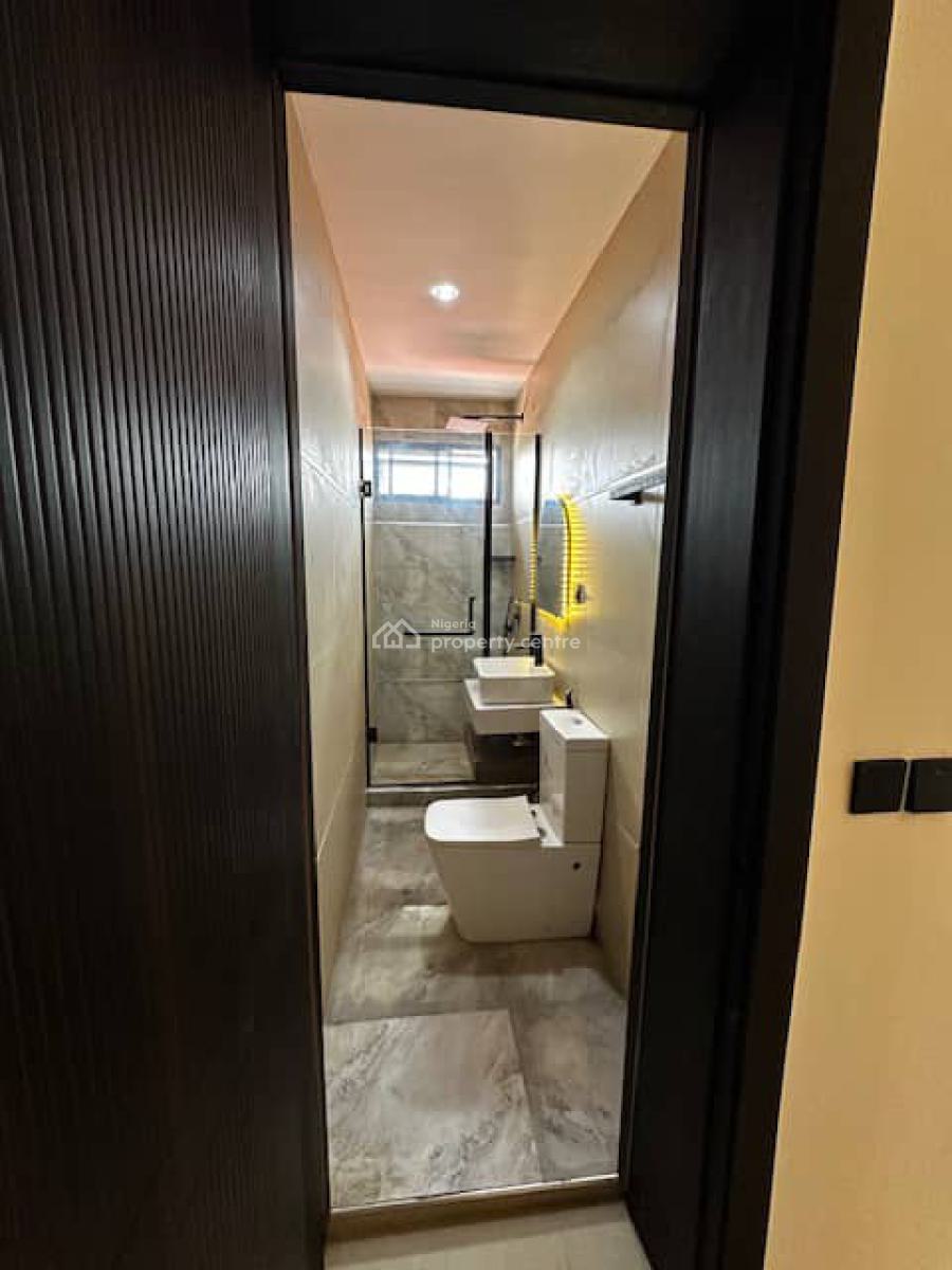 Moses Affordable and Comfortable 2 Bedroom Apartment, Lekki Phase 1, Lekki, Lagos, House Short Let