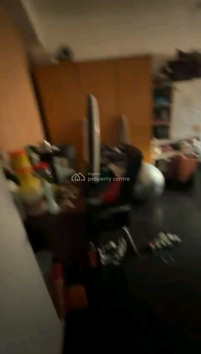 Neatly Used, Spacious and Standard 2 Bedroom Flat, Off Kayode Street, Onipanu, Shomolu, Lagos, Flat / Apartment for Rent