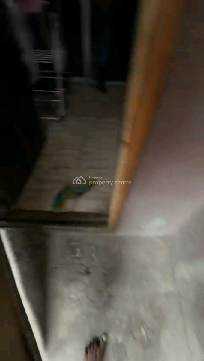 Neatly Used, Spacious and Standard 2 Bedroom Flat, Off Kayode Street, Onipanu, Shomolu, Lagos, Flat / Apartment for Rent