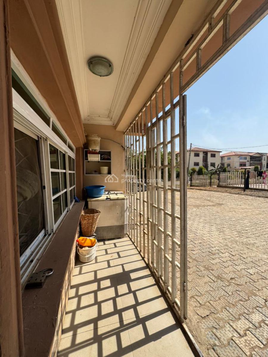 a Lovely Three Bedroom Apartment with Bq, Fha, Gwarinpa, Abuja, House for Sale
