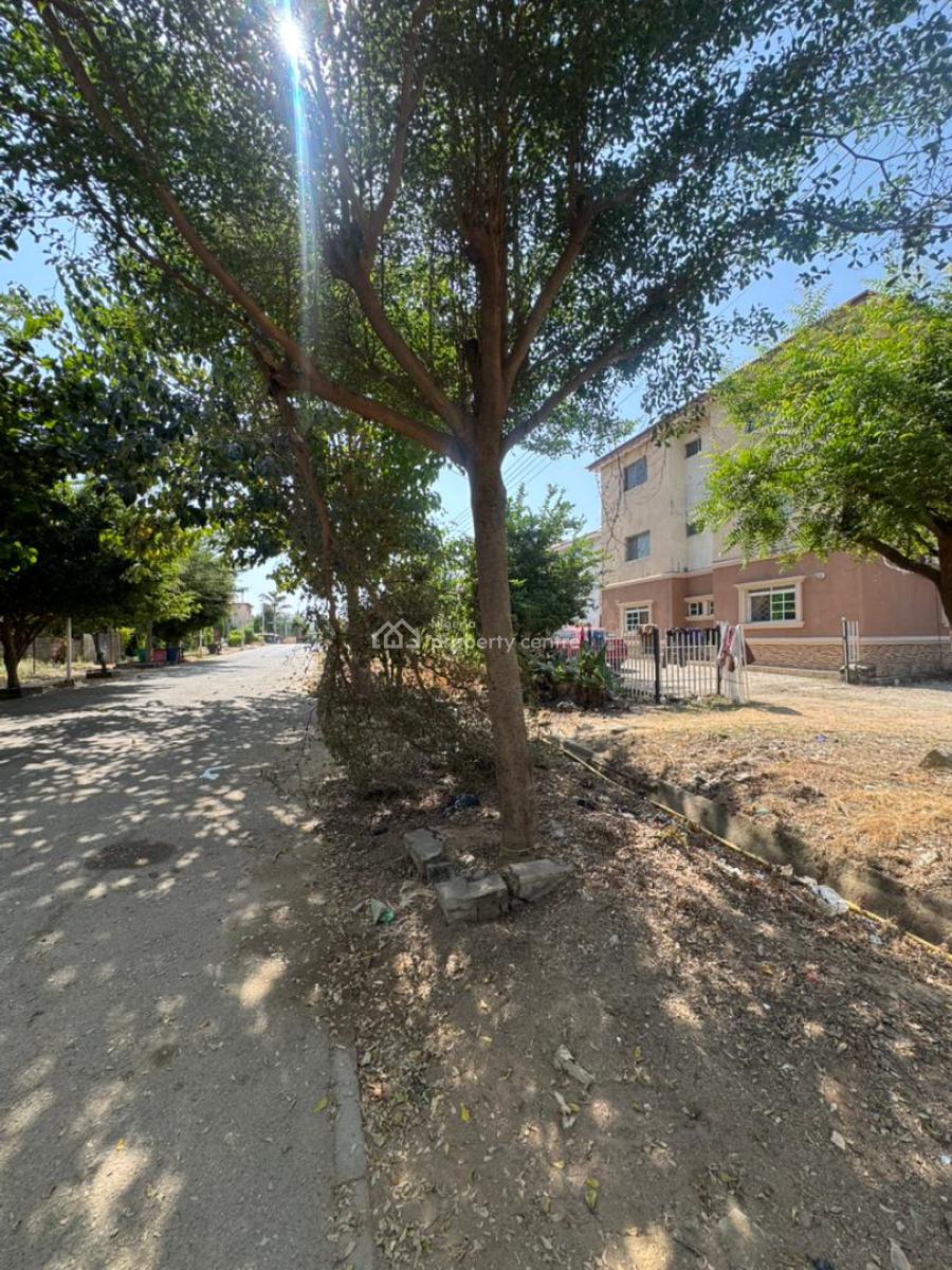 a Lovely Three Bedroom Apartment with Bq, Fha, Gwarinpa, Abuja, House for Sale