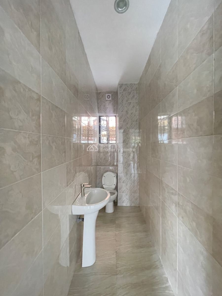 3 Bedroom Flat (downstairs), Sangotedo, Ajah, Lagos, Flat / Apartment for Rent