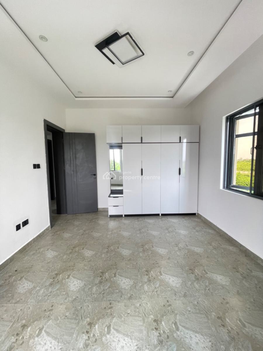 3 Bedroom Flat (upstairs), Sangotedo, Ajah, Lagos, Flat / Apartment for Rent