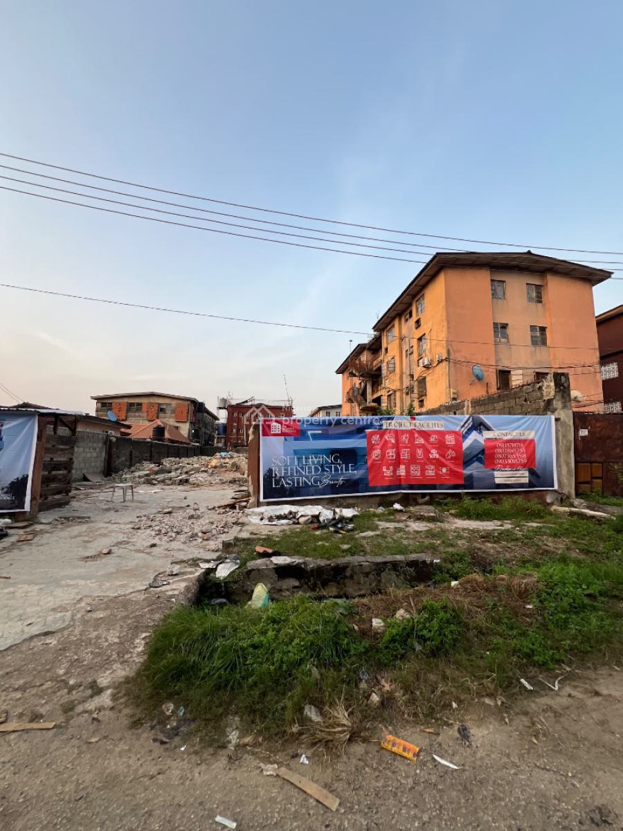 a Strategic Asset Designed for Investors Who Want to Earn Premium Roi, 1 Mins Drive From The Prestigious Unilag, Akoka, Yaba, Lagos, Block of Flats for Sale