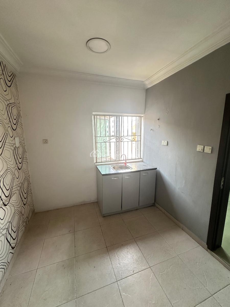2 Bedroom Self-serviced Apartment, Lekki Phase 1, Lekki, Lagos, Commercial Property for Rent