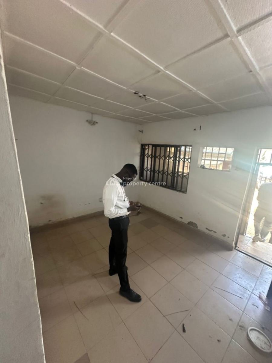 One Bedroom Apartment in a Serene Environment, 2nd Avenue Corner Shop, Gwarinpa, Abuja, Mini Flat (room and Parlour) for Rent