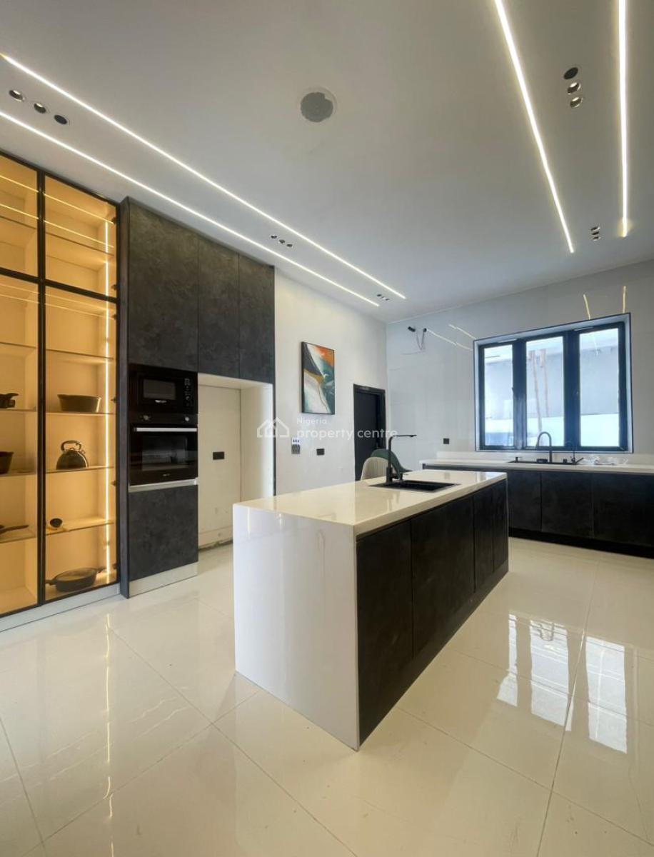 Luxuriously Built Spacious 4 Bedroom Fully Detached Home, Lekki, Lagos, Detached Duplex for Sale