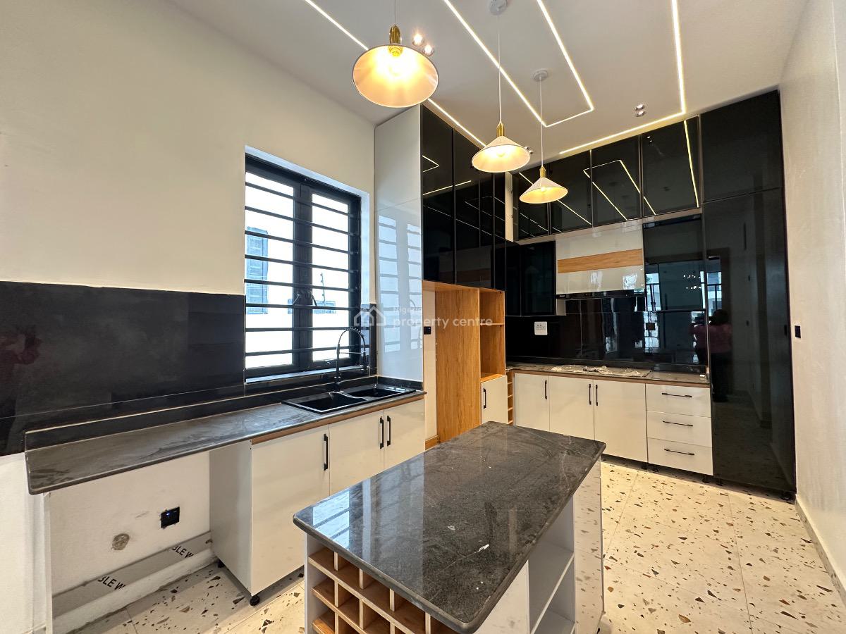 Lovely & Vibrant 4 Bedroom Detached Duplex with a Bq, Chevron Tollgate, Lekki, Lagos, Detached Duplex for Sale