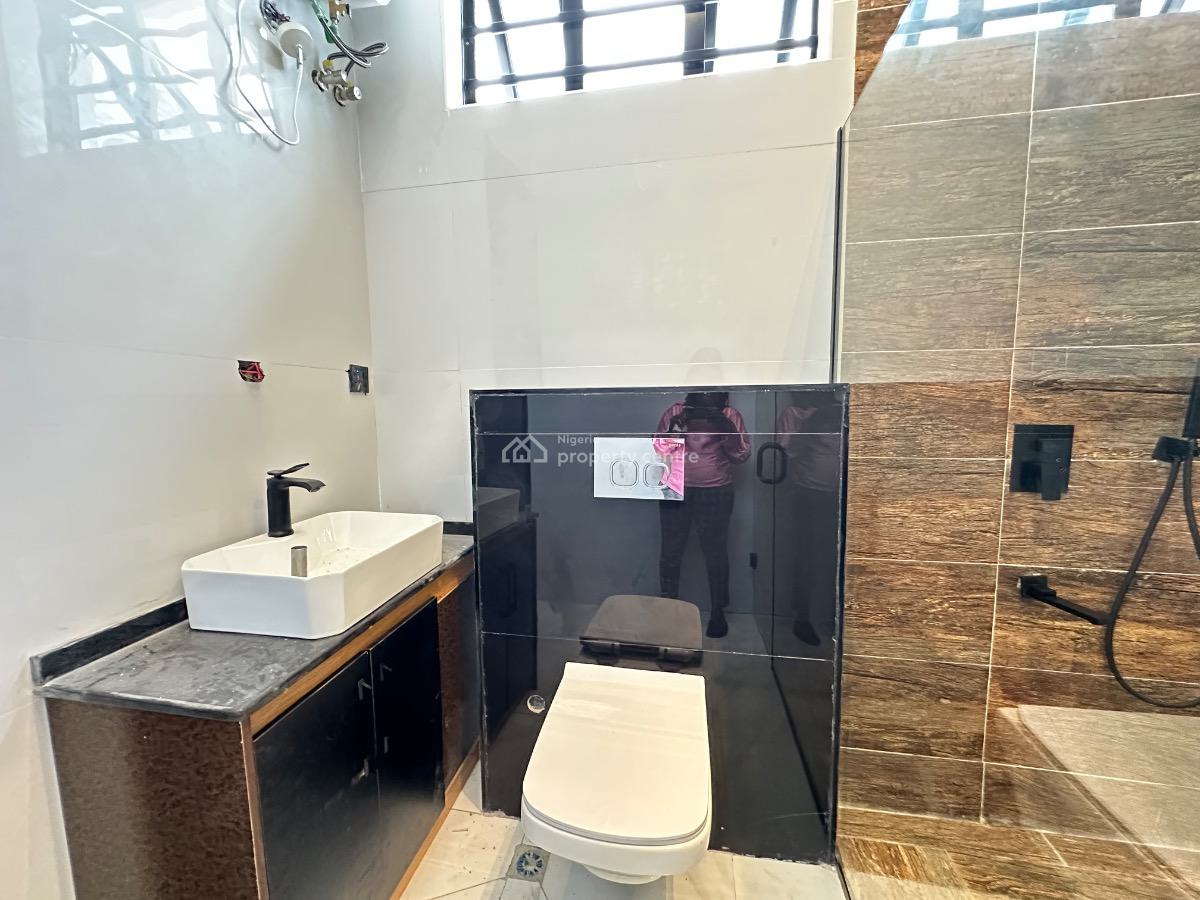 Lovely & Vibrant 4 Bedroom Detached Duplex with a Bq, Chevron Tollgate, Lekki, Lagos, Detached Duplex for Sale