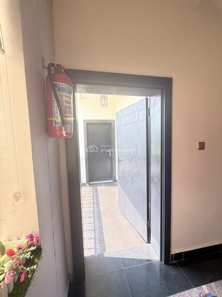 Fully Furnished Block of Apartment, Lekki, Lagos, Block of Flats for Sale