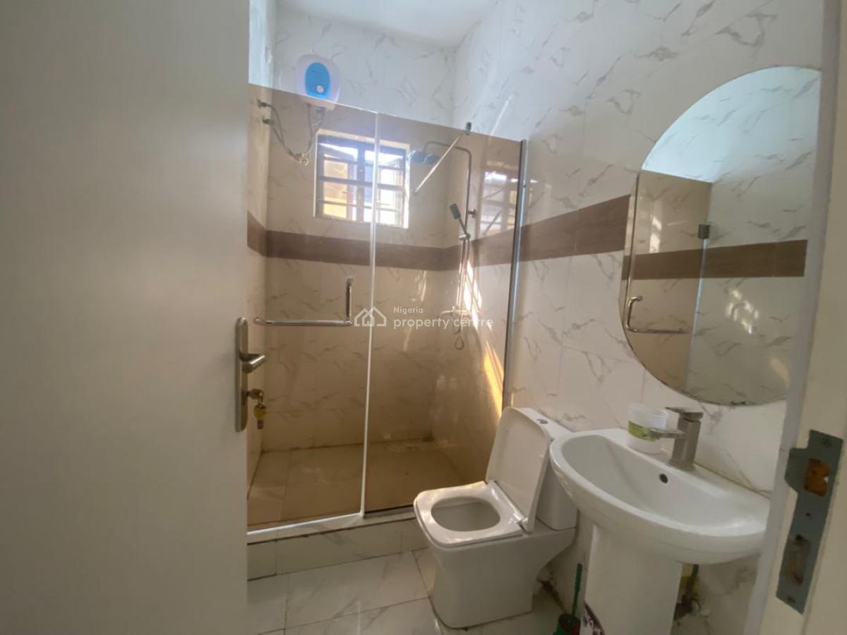 3 Bedrooms Terraced Duplex, Ikota Villa, Lekki, Lagos, Terraced Duplex for Rent