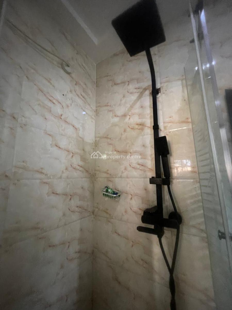 2 Bedrooms Terraced Duplex, Off George Enemo Street, Lekki Phase 1, Lekki, Lagos, Terraced Duplex for Rent