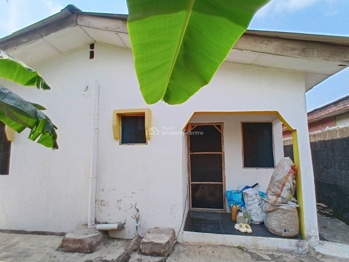 3 Bedrooms Bungalow, Onikanga, Ayobo, Ipaja, Lagos, Detached Bungalow for Sale