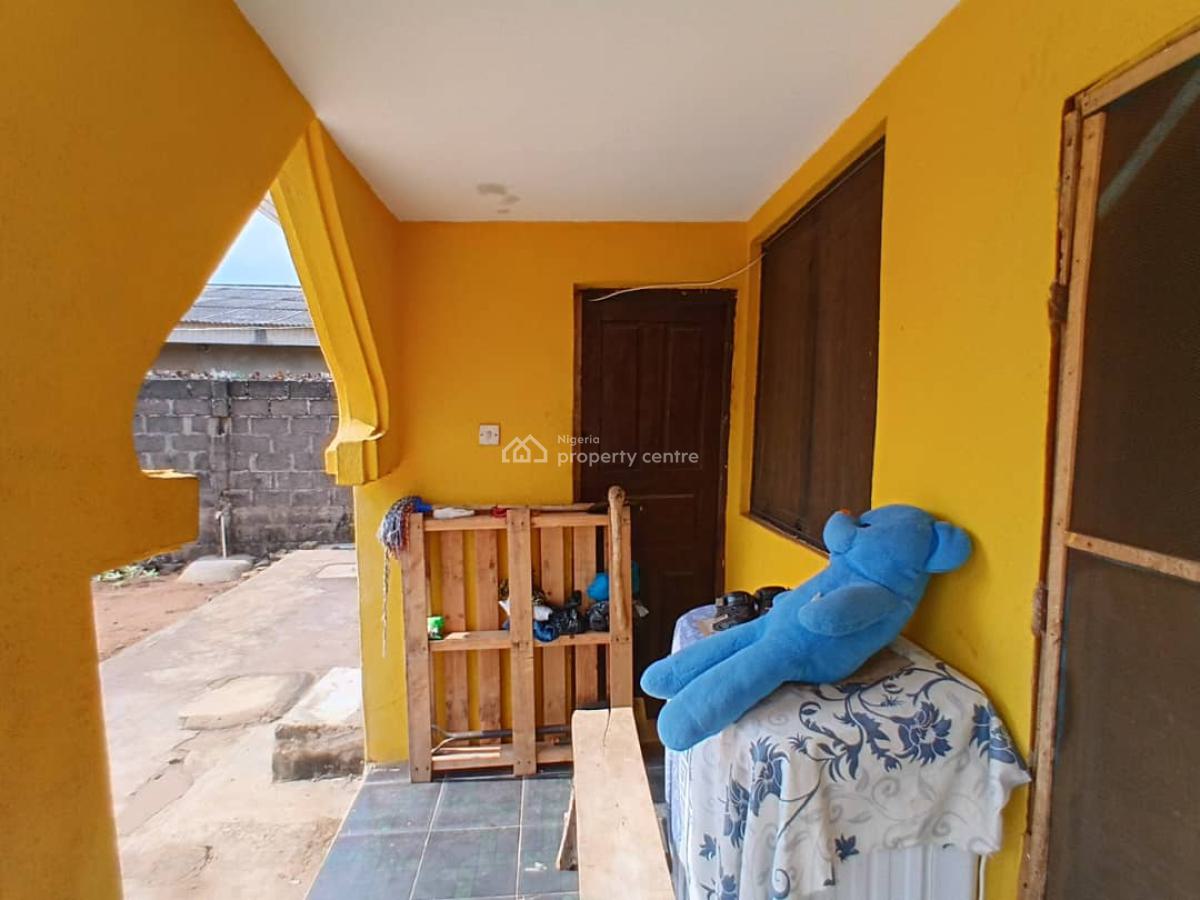 3 Bedrooms Bungalow, Onikanga, Ayobo, Ipaja, Lagos, Detached Bungalow for Sale