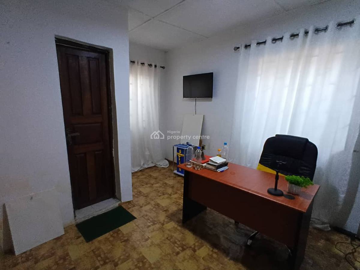 3 Bedrooms Bungalow, Onikanga, Ayobo, Ipaja, Lagos, Detached Bungalow for Sale