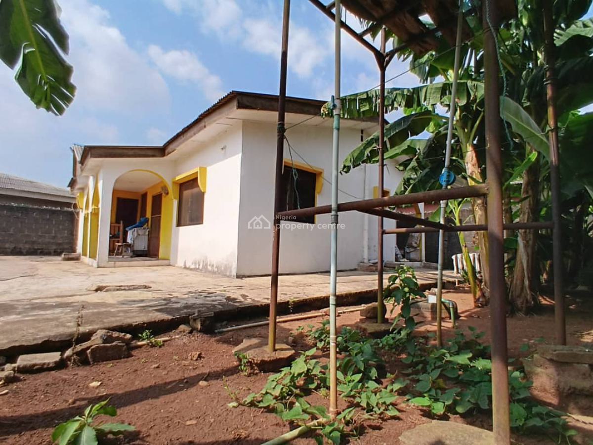 3 Bedrooms Bungalow, Onikanga, Ayobo, Ipaja, Lagos, Detached Bungalow for Sale