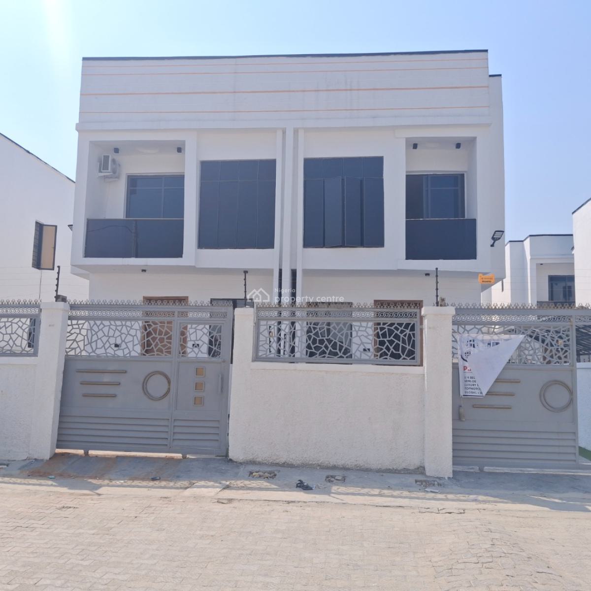 Three Bedrooms Semi Detached Duplex, Ikota, Lekki, Lagos, Semi-detached Duplex for Sale